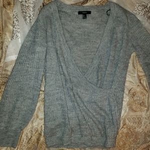 Crochet knit sweater/cardigan